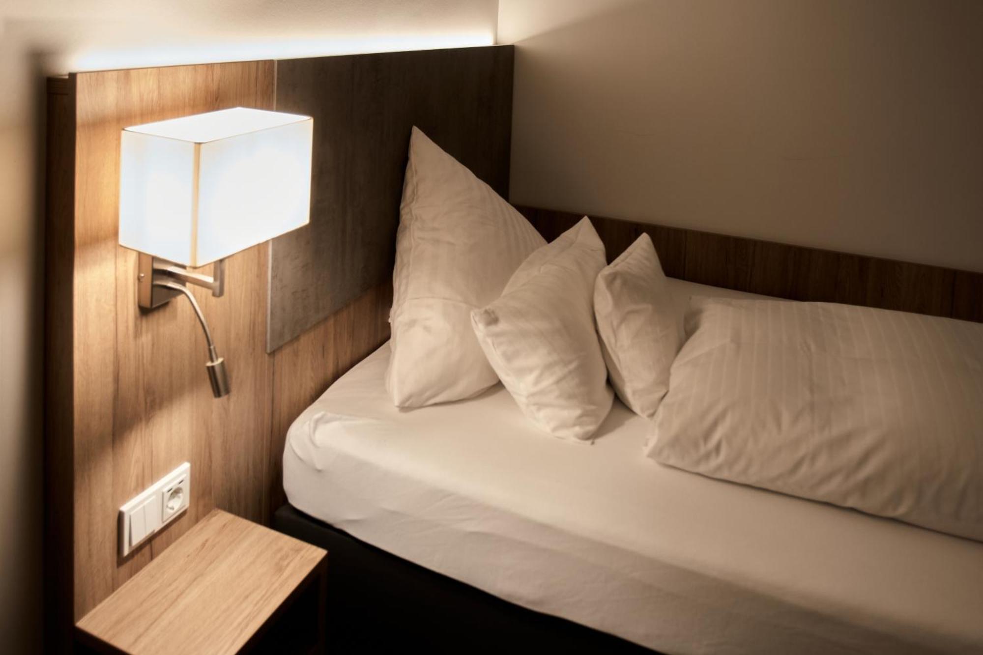 Cityhotel ボホルト エクステリア 写真