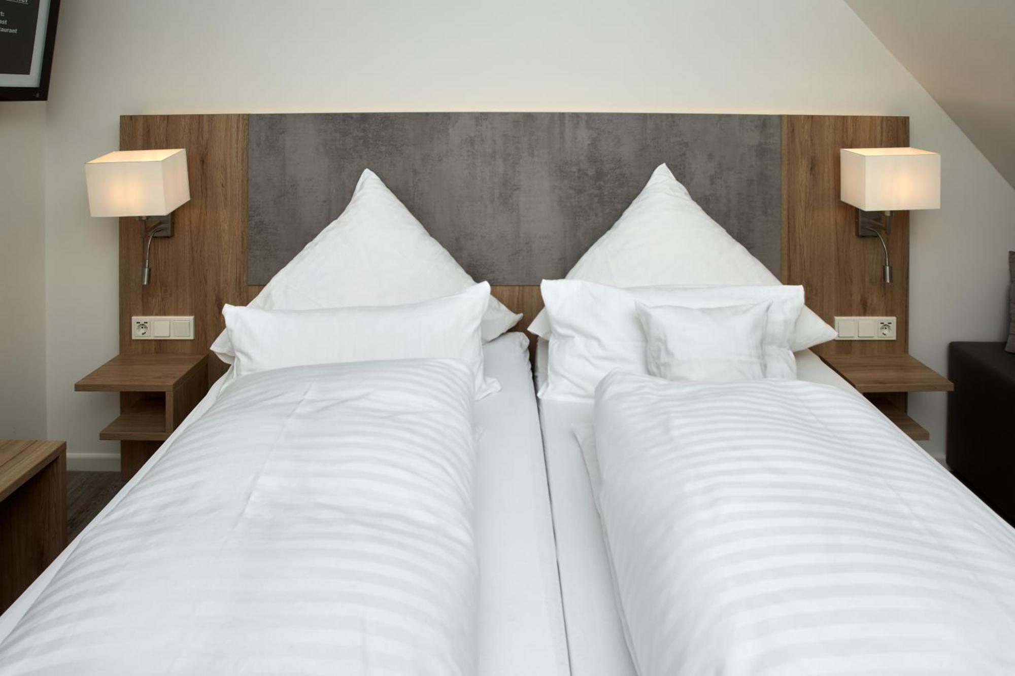 Cityhotel ボホルト エクステリア 写真