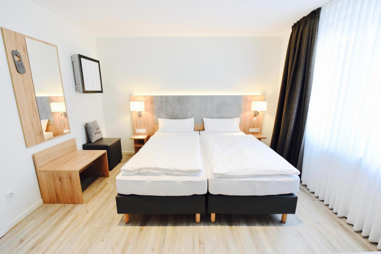 Cityhotel ボホルト エクステリア 写真